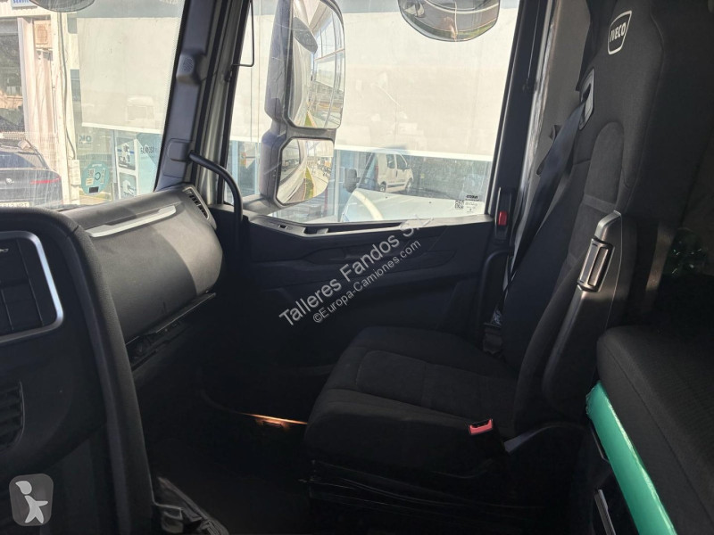 Tracteur Iveco  490 AUTOM INTARDER, 24 MESES DE...