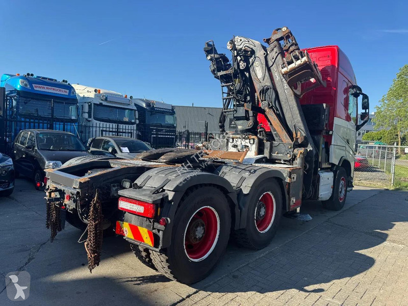 جرار Volvo 6X4 - EURO 6 + PALFINGER EPSILON...