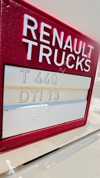 جرار Renault