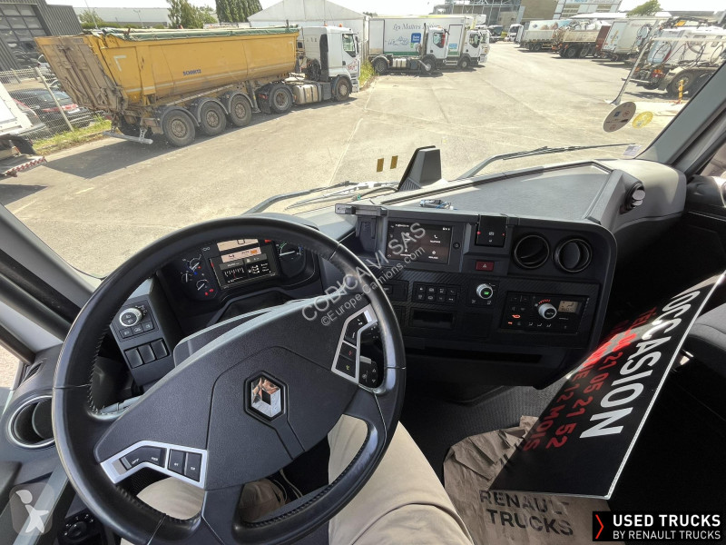 Tracteur Renault