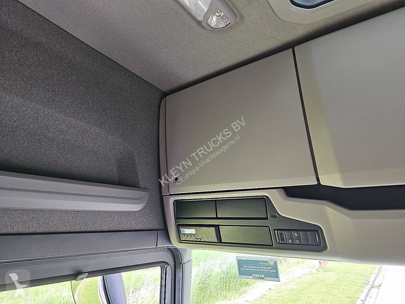 جرار Scania R460 RET. NIHT A/C SUPER