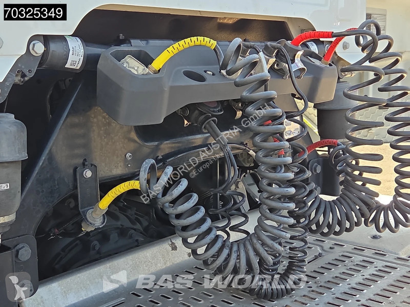 جرار DAF XG  4X2 2x Tank ACC Alcoa