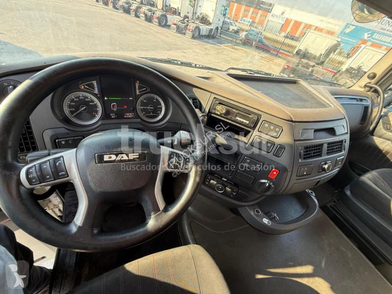 Tracteur DAF XF  FT