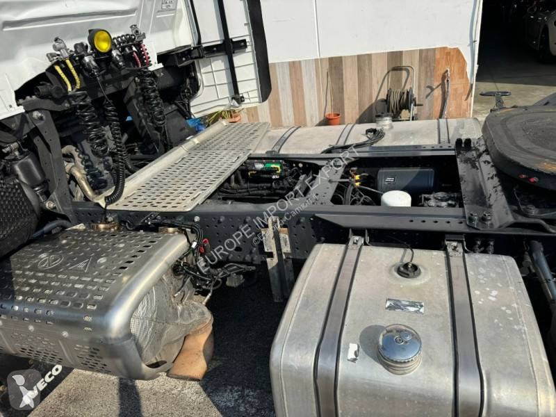 جرار Iveco
