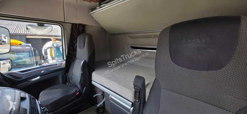 جرار DAF XF  Retarder + Refrigerator