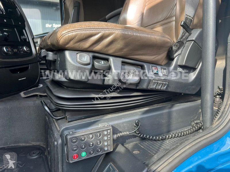 جرار Iveco 480 4x2 I Retarder I ACC