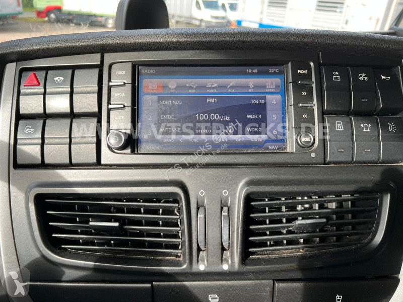 Iveco 460 4x2 I Retarder I ACC tractor unit