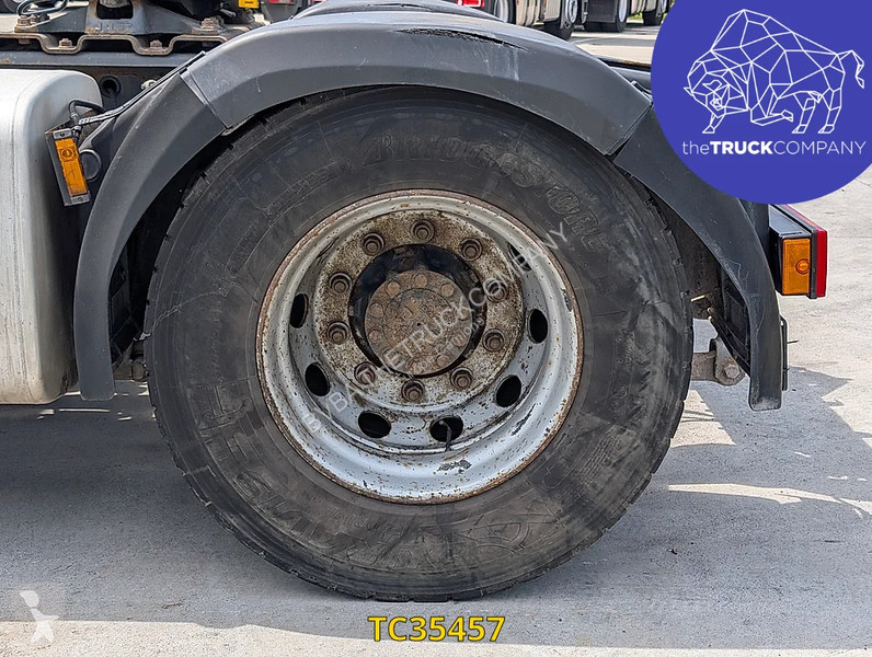 جرار DAF 460