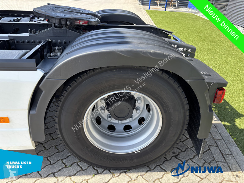 جرار Volvo 500 XL 4x2 I-Save + I-Park