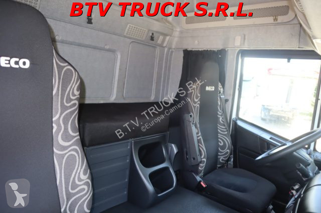 Tahač Iveco STRALIS