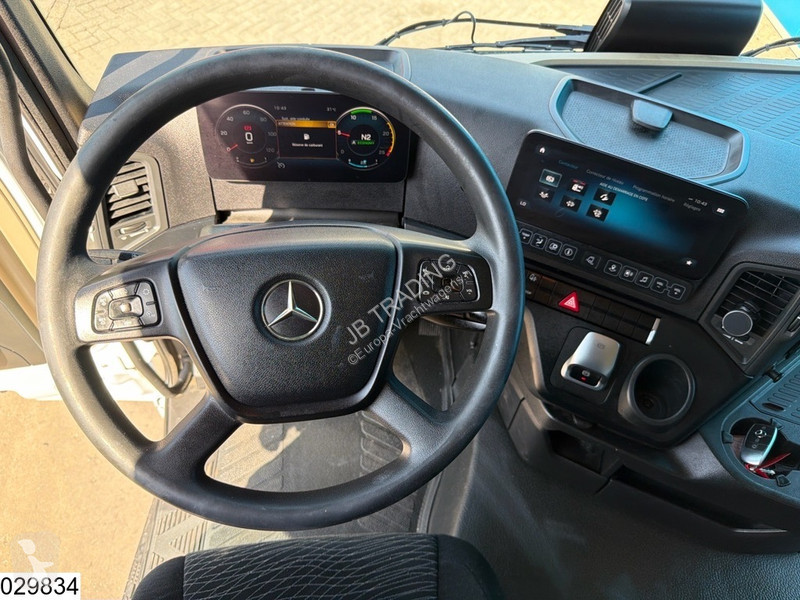 جرار Mercedes 1845 EURO 6D