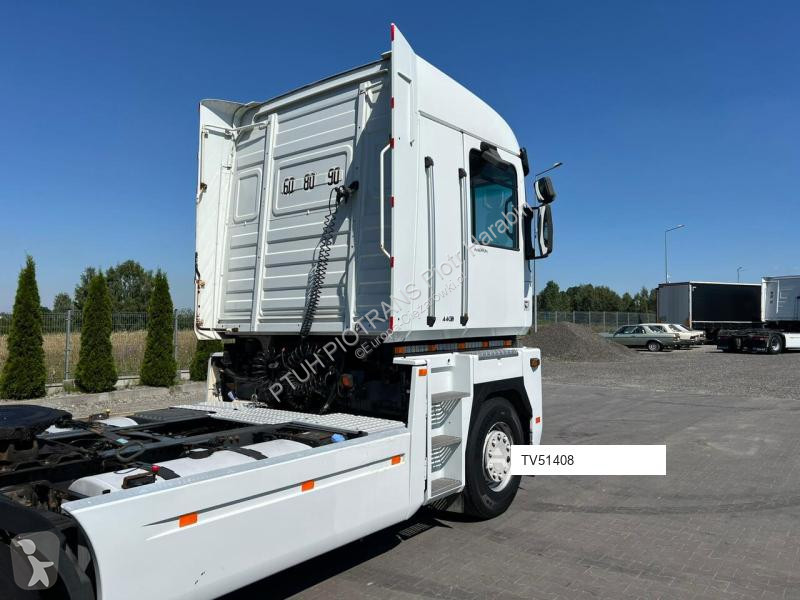 Влекач Renault 440 DXI/ / 2010/ ZABUDOWY/...
