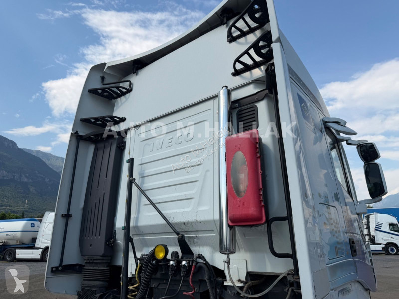 Iveco AS440T 400 NP LNG Retarder 2x AC tractor...