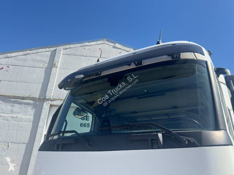 جرار Renault