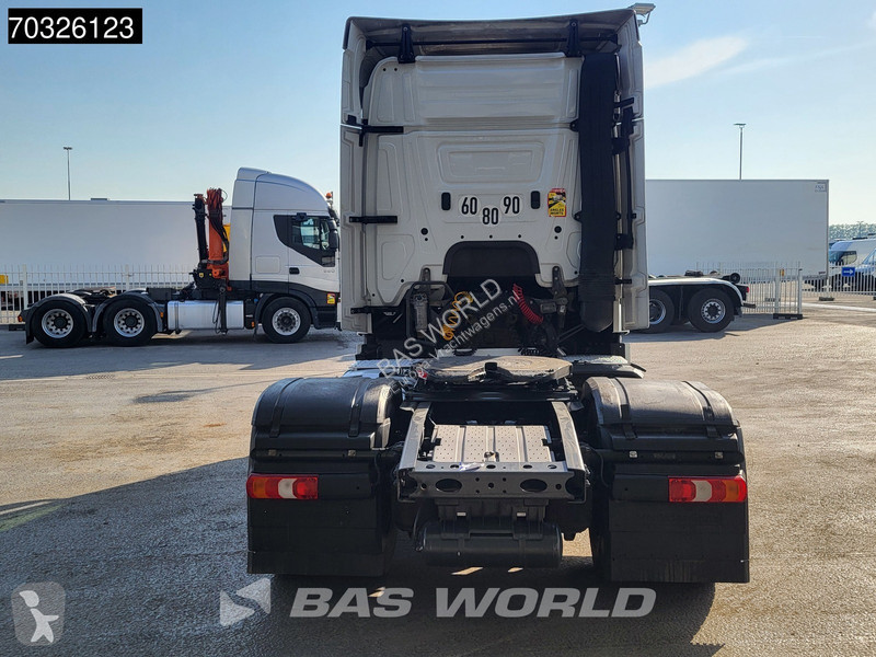 Trekker Mercedes 1842 4X2 StreamSpace Standklima