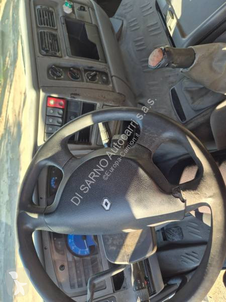 جرار Renault