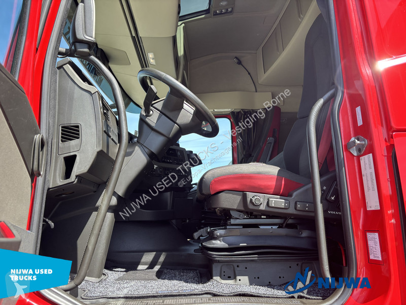 جرار Volvo FH 460 4x2 PTO + WRC