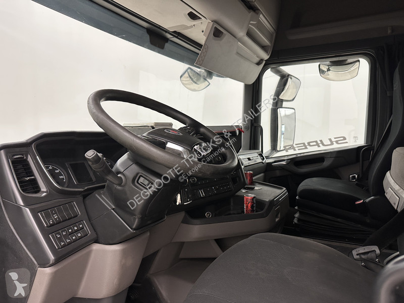 جرار Scania