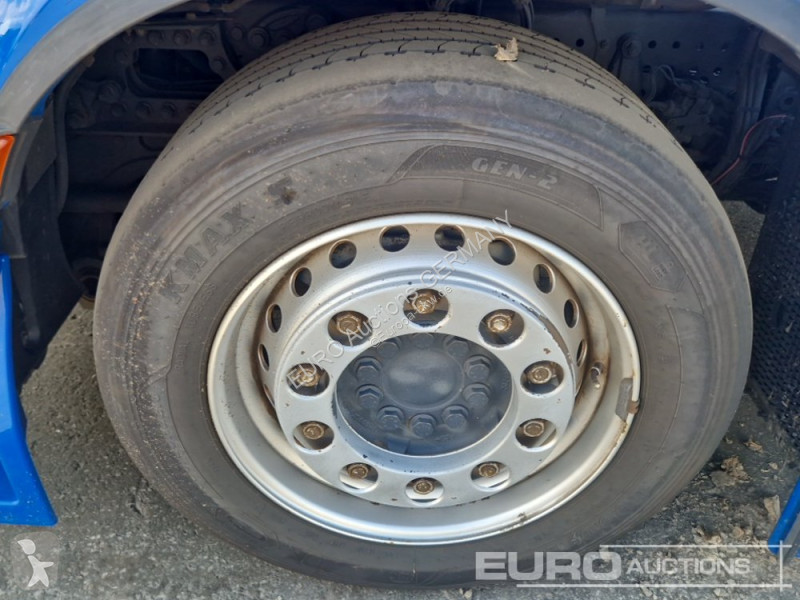 جرار Mercedes ACTROS 1845
