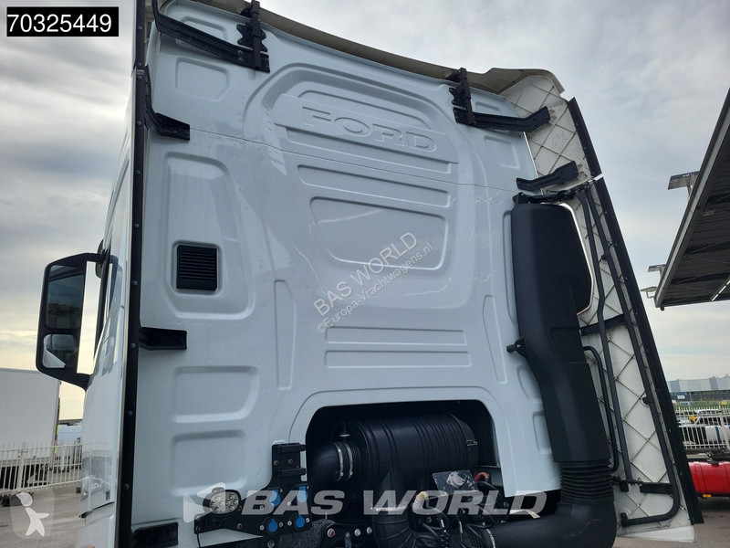 جرار Ford F-Max 500 4X2 2x Tanks Standklima ACC...