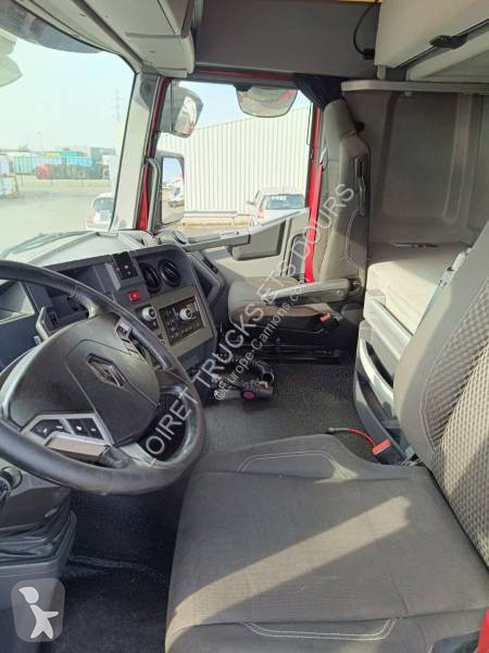 جرار Renault