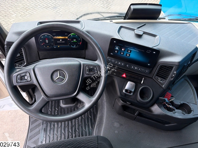 Tracteur Mercedes 1845 EURO 6