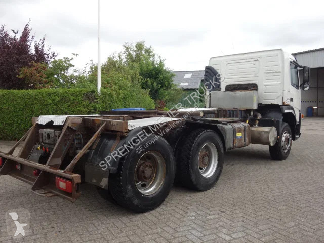 جرار Volvo 12420 6x4,manual gearbox,steelsprings