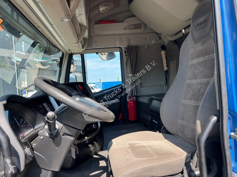 Iveco 420 / ADR / PTO / Euro 6 tractor unit