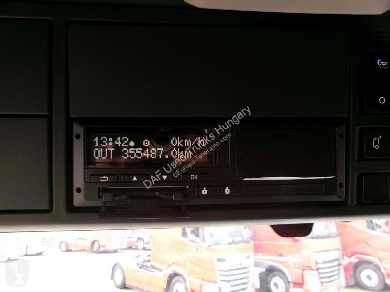 جرار DAF XG  FT 4X2