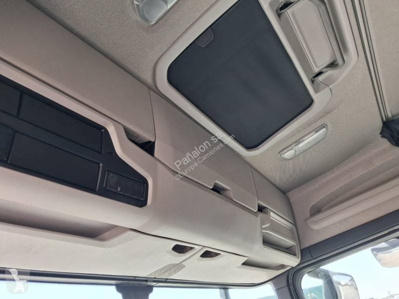 جرار Scania