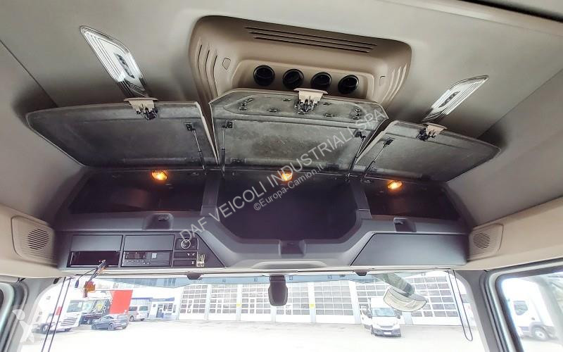 جرار DAF XG  FT 4X2