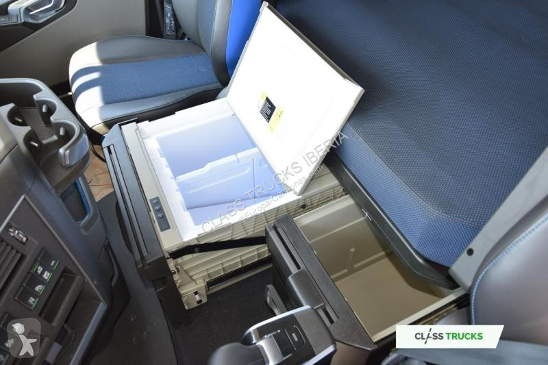 Tracteur Volvo 500 Globetrotter XL Adaptive...