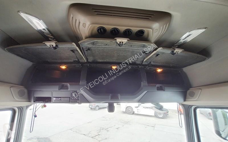 جرار DAF XG  FT 4X2