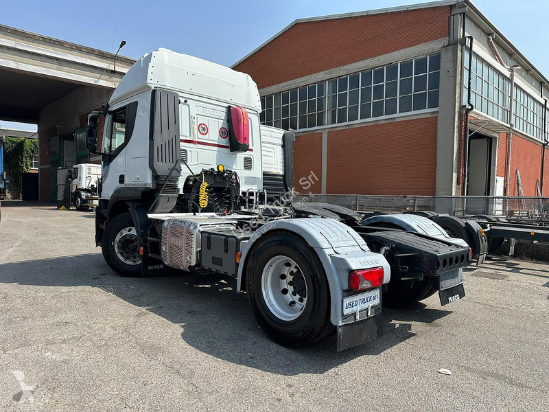 Iveco 460 tractor unit