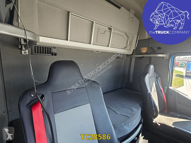 جرار Renault T 460