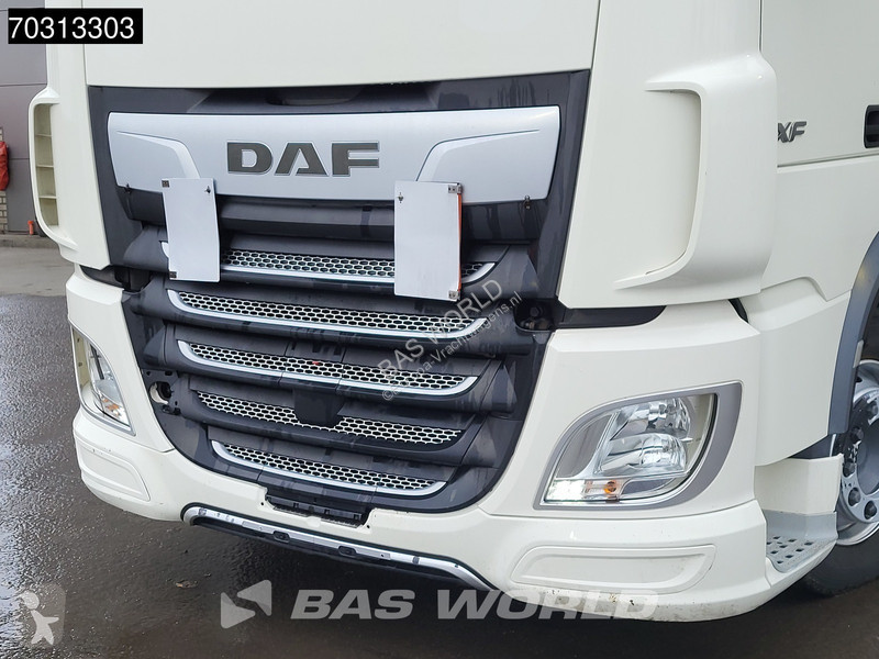 Trekker DAF XF  4X2 SC Mega 2xTanks