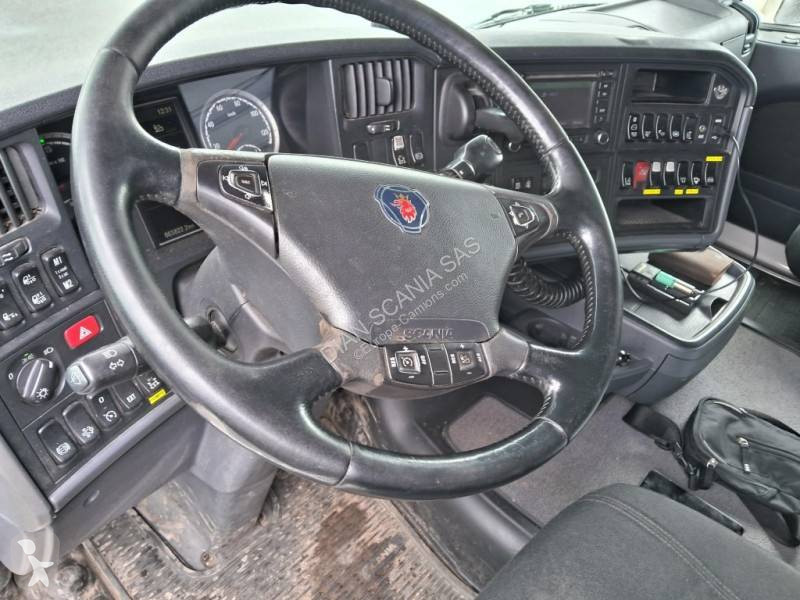 جرار Scania