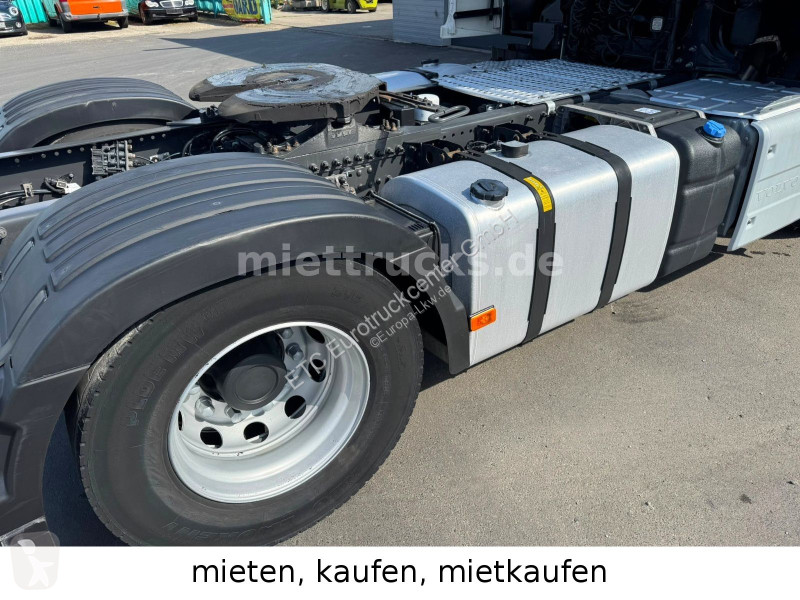 Ťahač Volvo 500 Globe Mietkauf 1525 Euro mtl.