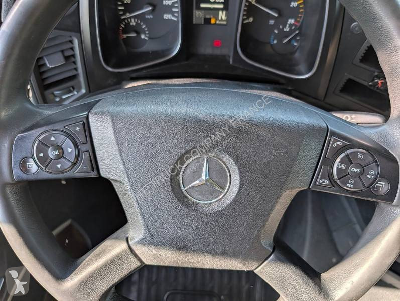 Tahač Mercedes 1845