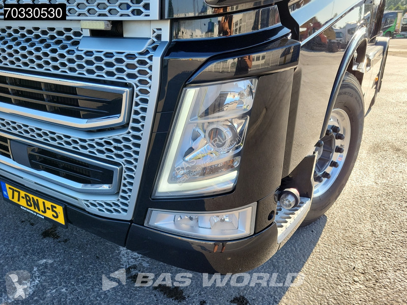 جرار Volvo FH 500 4X2 -Truck APK 05-2027 Globe...