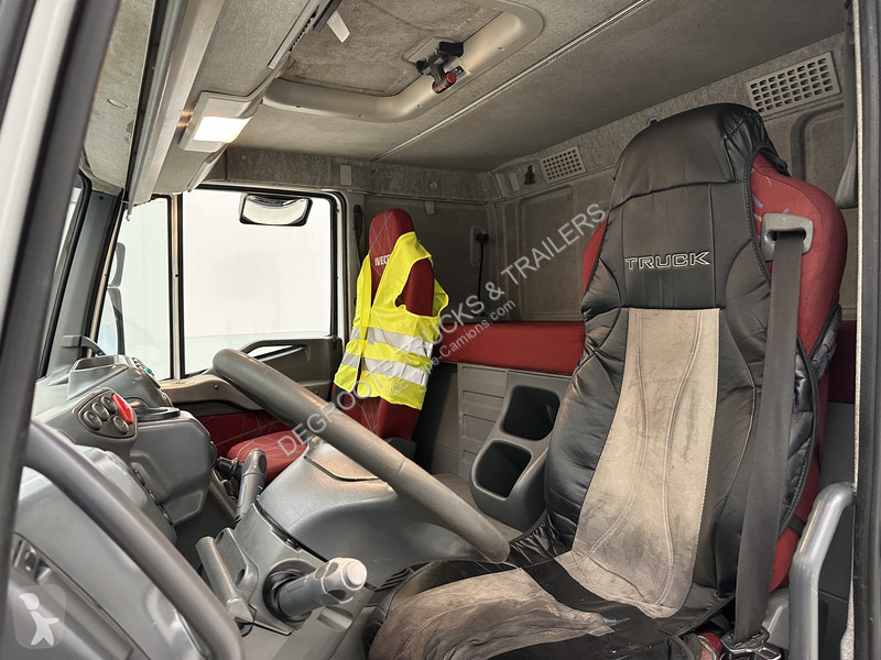 Iveco 430 tractor unit