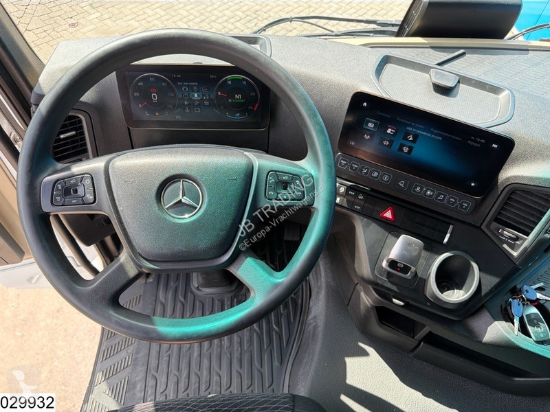 جرار Mercedes 1845 EURO 6d