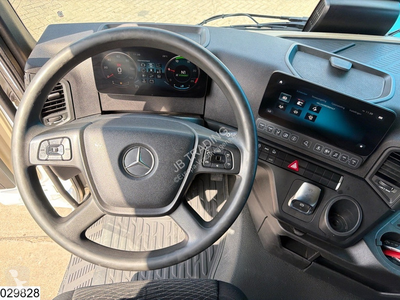 جرار Mercedes 1845 EURO 6d