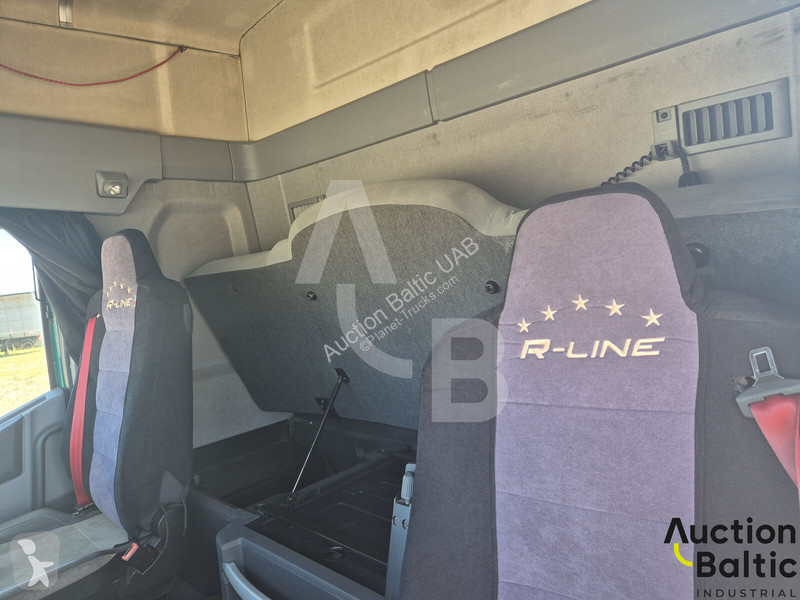 جرار Renault T430