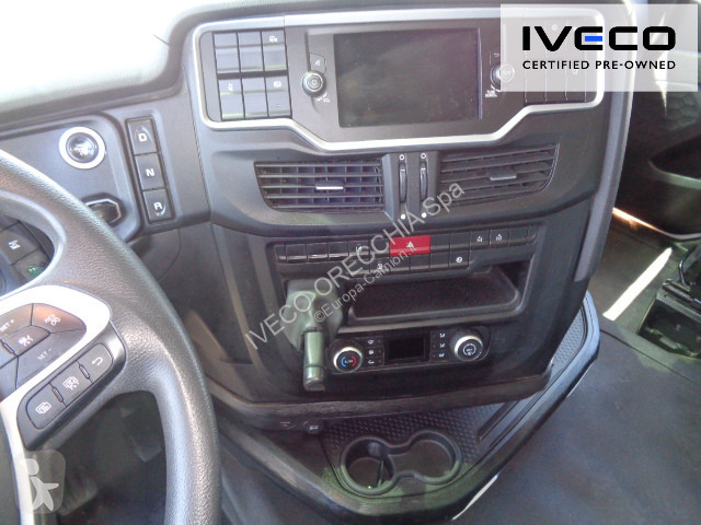 جرار Iveco X-WAY AS440X49T/P