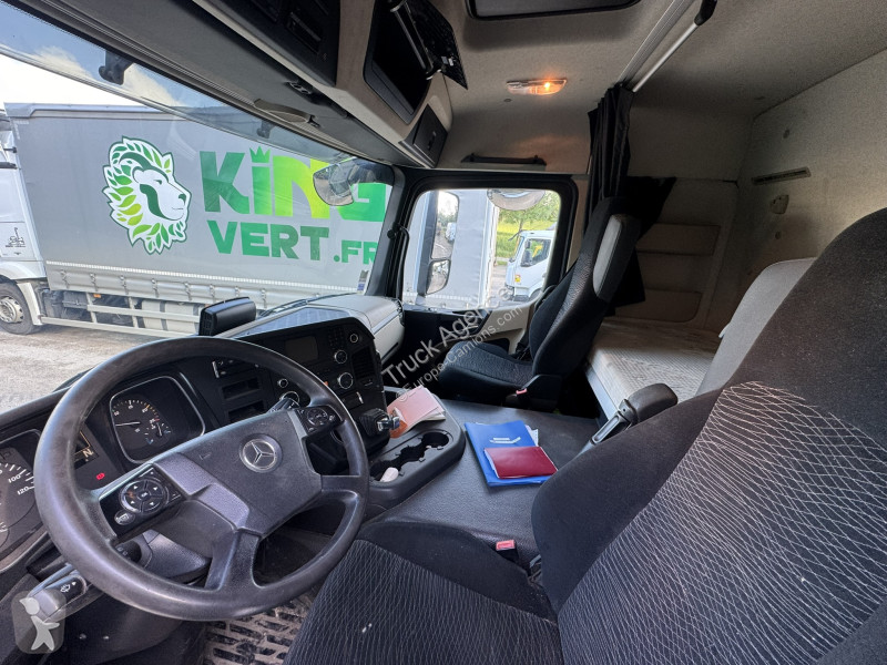 Tracteur Mercedes  N30MCDTRUM6C873