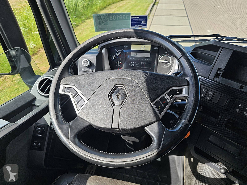 Trekker Renault T 460