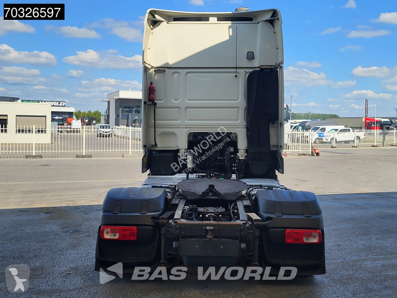 جرار DAF XF  XF 4X2 SSC Mega 2xTanks Standklima...