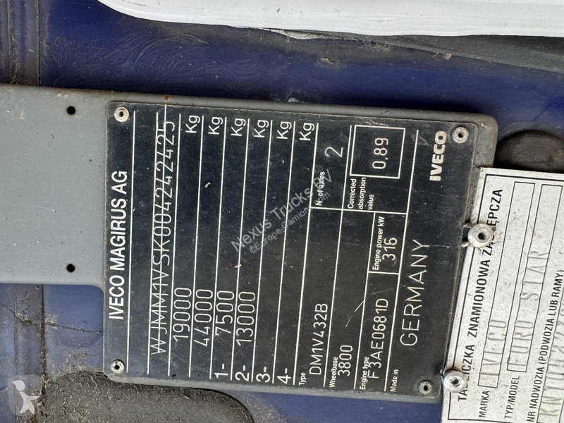 جرار Iveco 440 E 43 (MANUAL GEARBOX / BOITE...