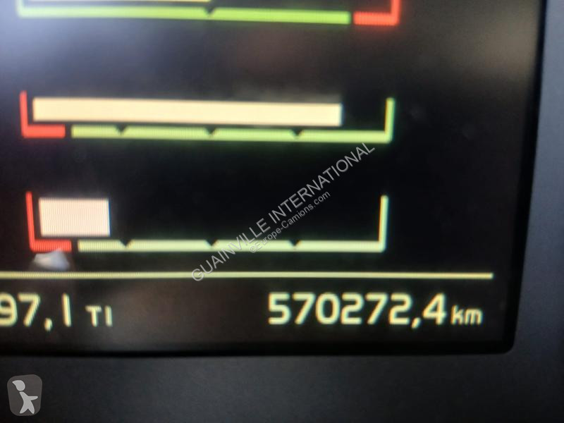 جرار Volvo 450